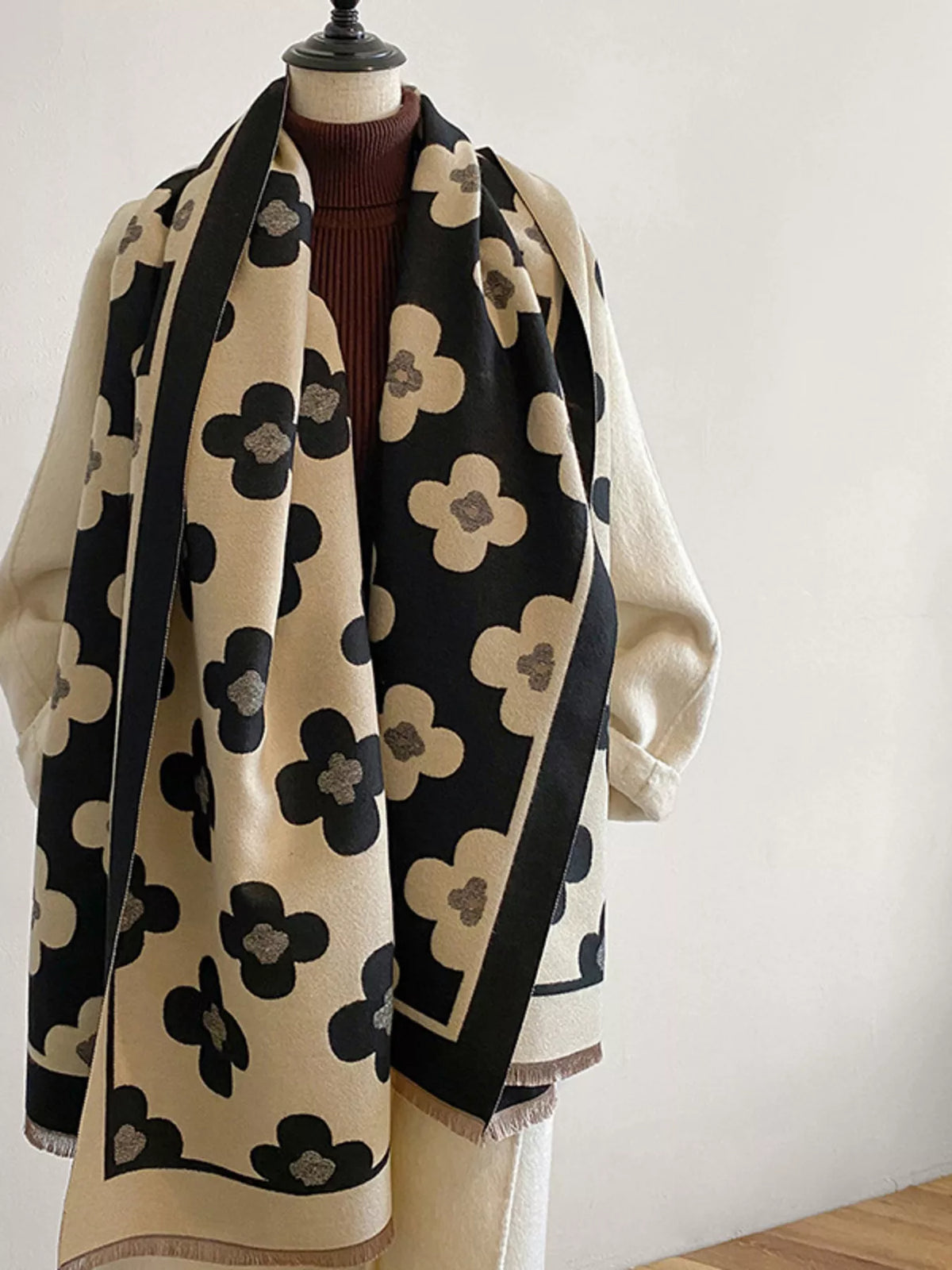 Floral Print Raw Hem Scarf