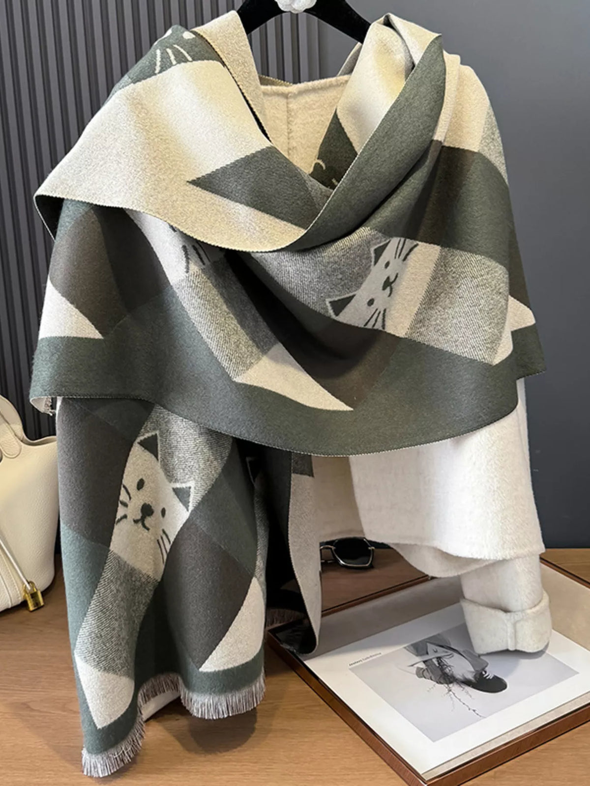 Cute Cat Plaid Raw Hem Scarf