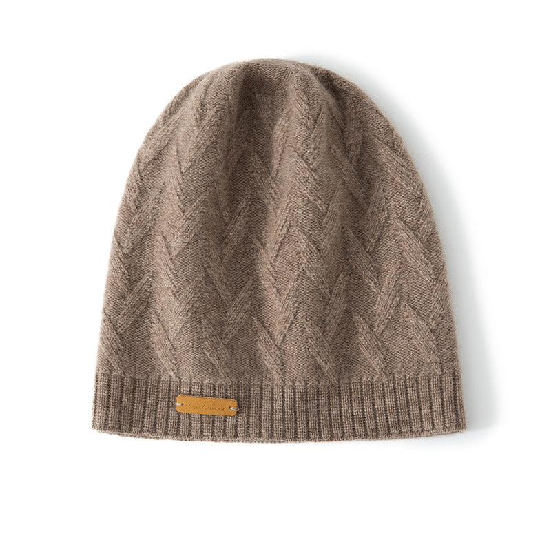 Soft Cashmere Beanie: Luxurious Winter Warmth