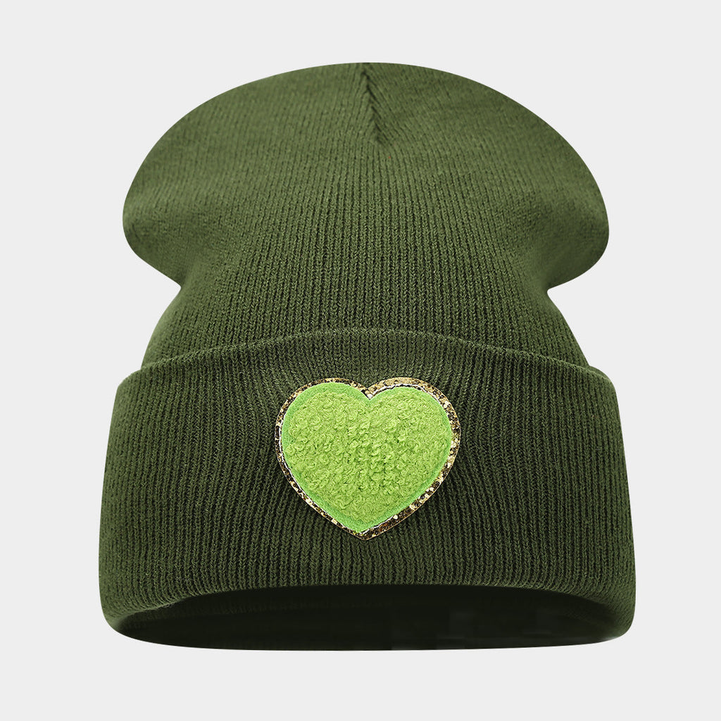 Chic Knitted Wool Hat with Love Label - Cozy & Stylish