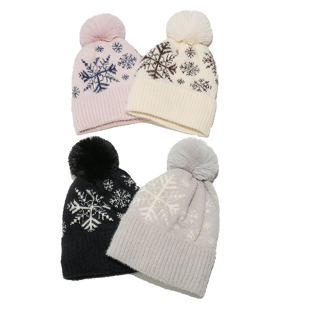 Cozy Snowflake Fleece-Lined Beanie for Women