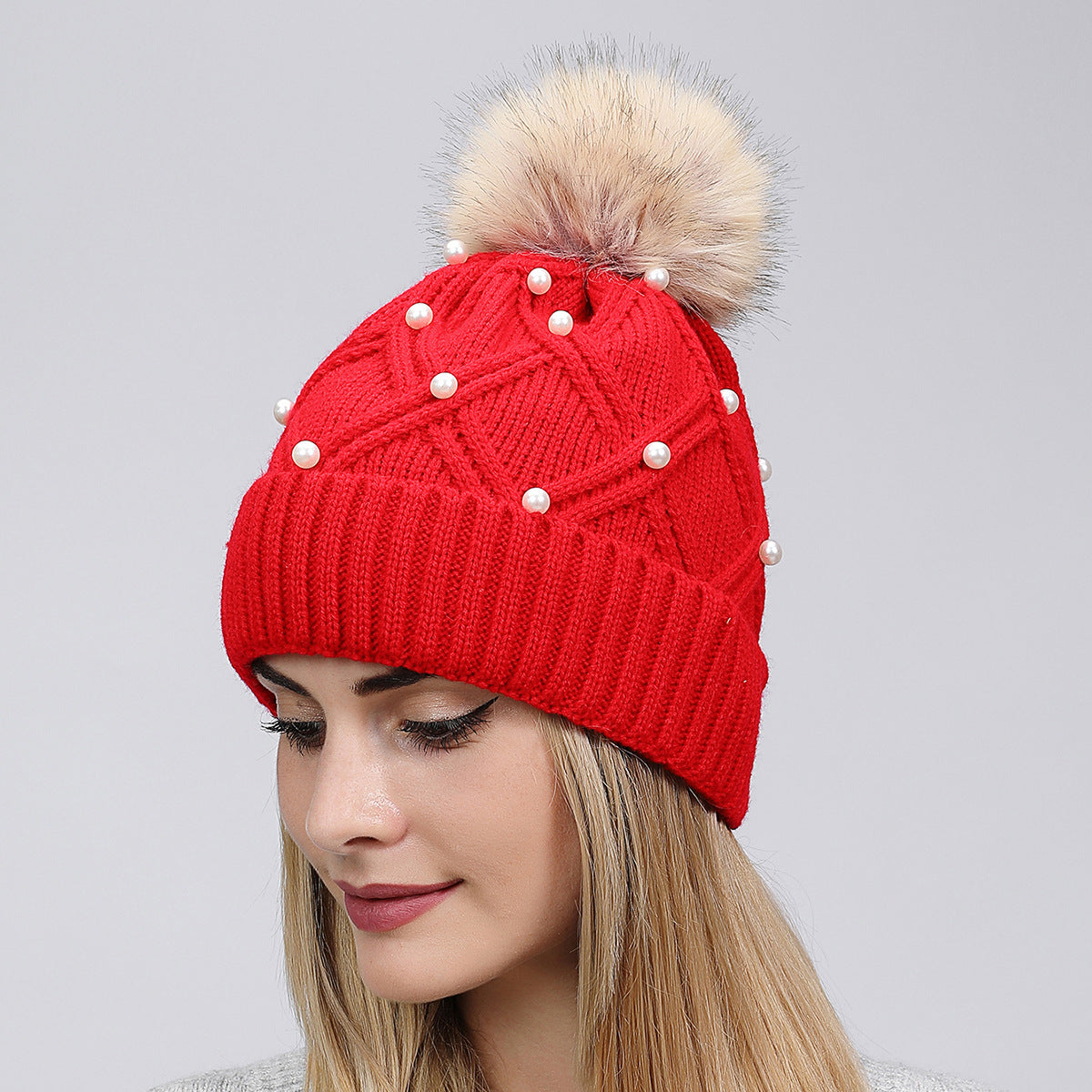 Pearl Knit Beanie: Cozy Korean Style Warmth