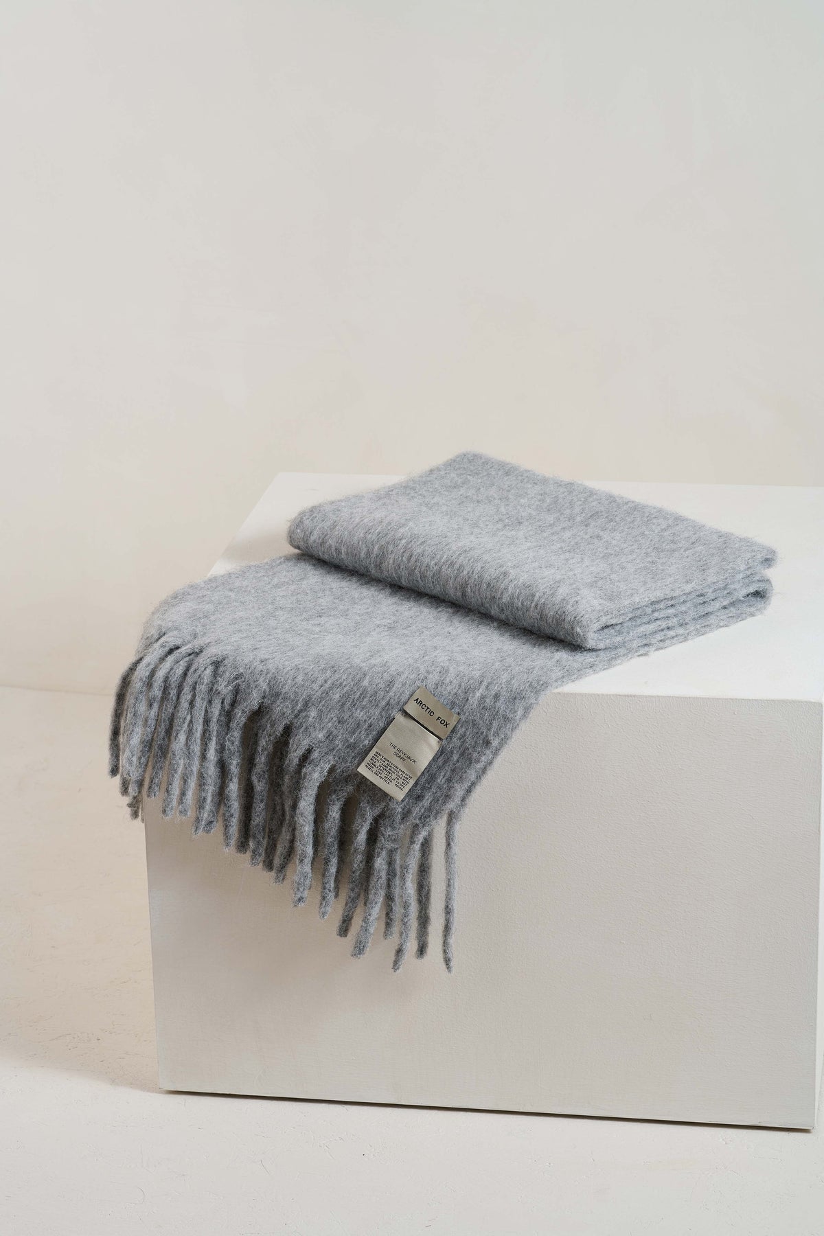 The Reykjavik Scarf with Wool - Grey