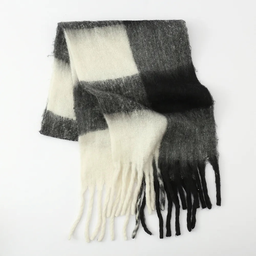Fringe Contrast Plaid Scarf